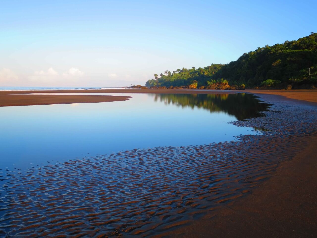 viajes a Bahía Solano