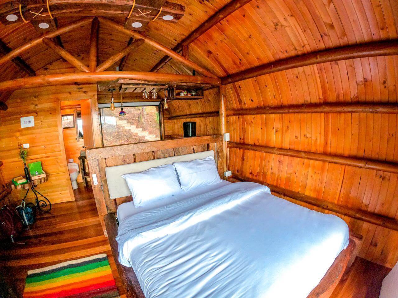 Cabañas en la Laguna de Tota